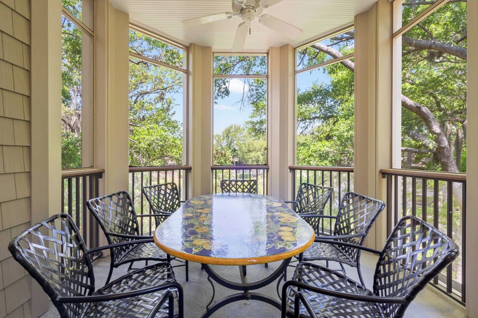 Screened Porch