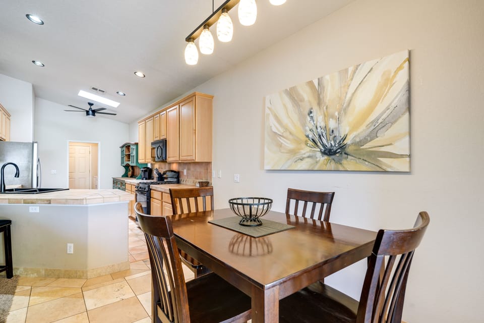 Dining Area | Dishware & Flatware