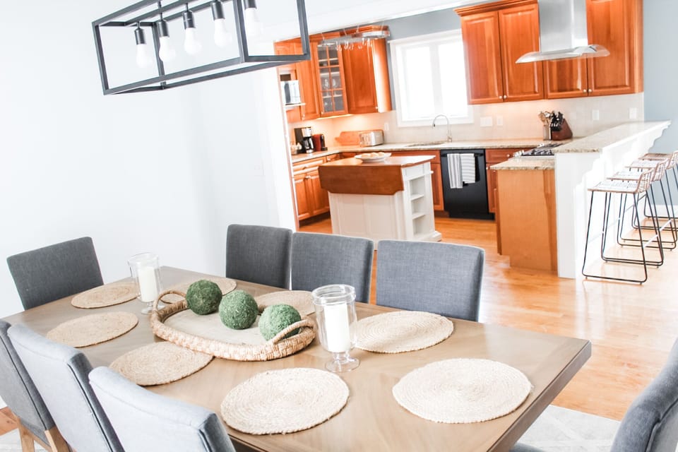 Open layout living