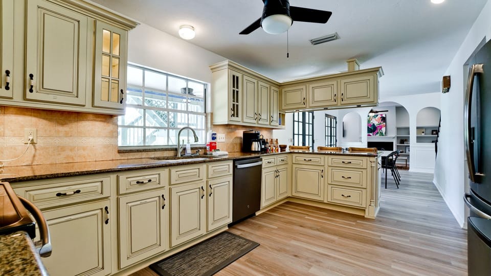 Kitchen window also offers a view of the pool!