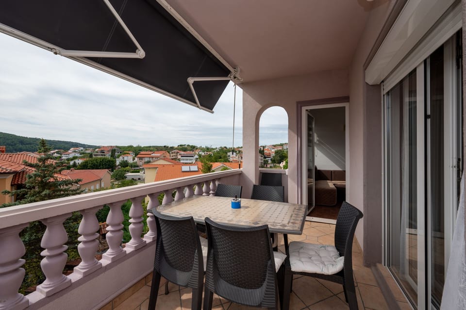 Balcony 1