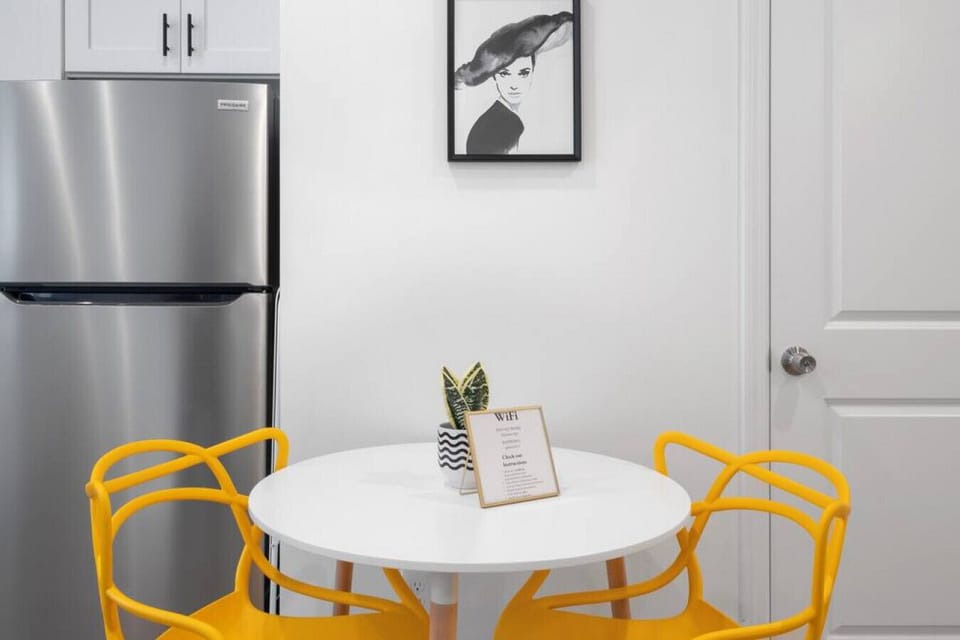 This stylish dining area is perfect for enjoying meals and conversations.