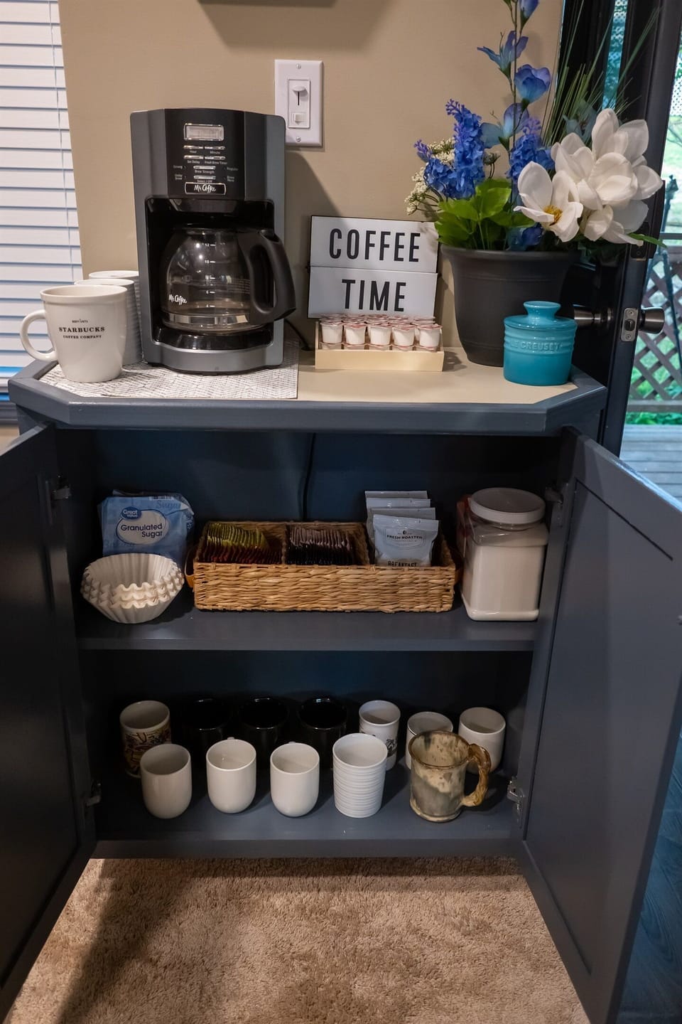 Coffee and tea time!