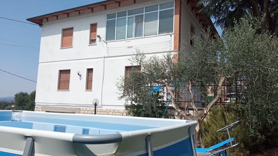 Main, Outdoor, Pool