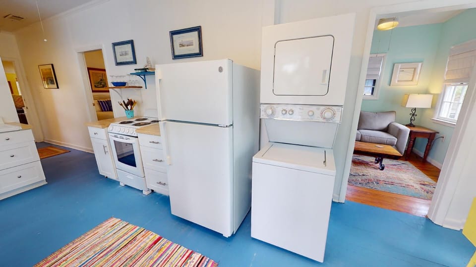 Kitchen + Laundry
