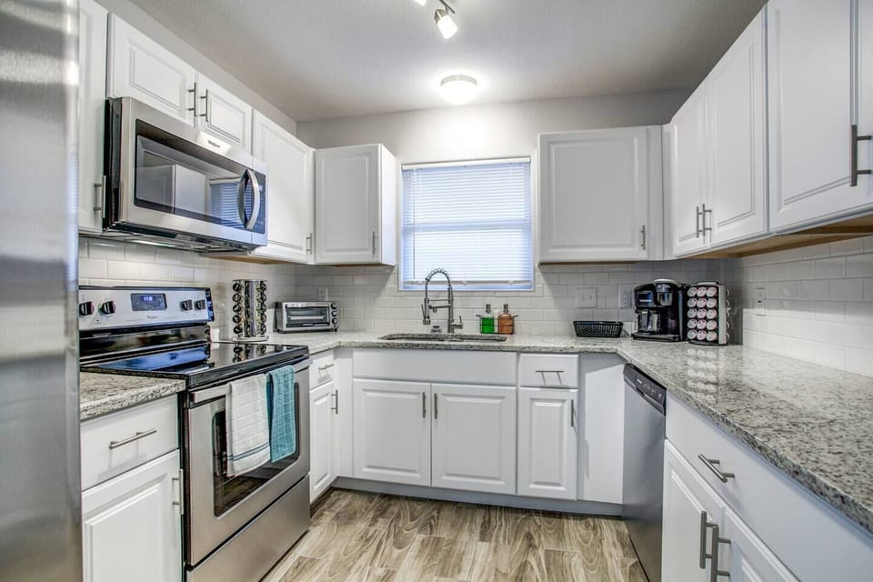 Fully Stocked Kitchen