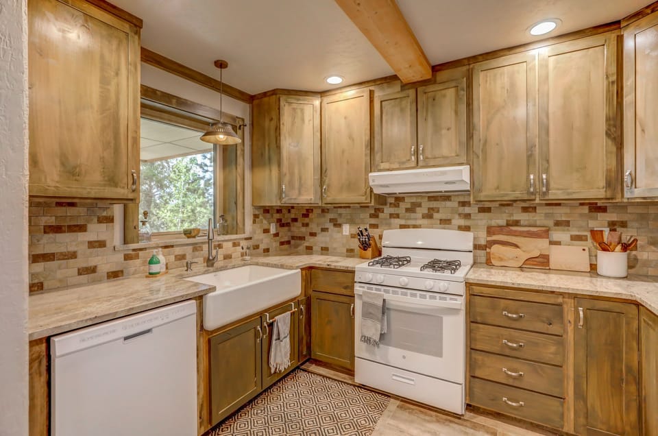 Kitchen Main level