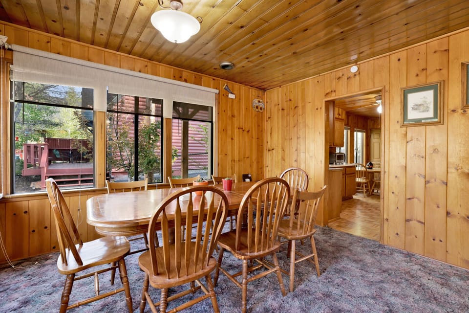 Inviting dining area designed for comfort and connection. The space feels open and airy, with a warm atmosphere that makes everyday meals and special gatherings equally enjoyable.