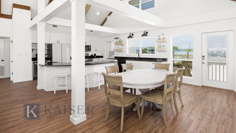 Kitchen/Dining