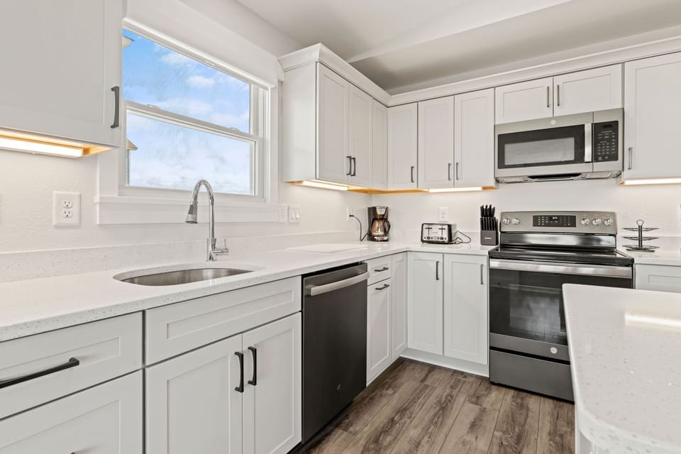 Kitchen with Bar Stool Seating