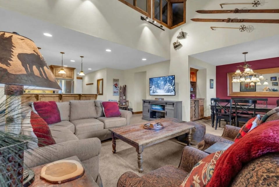 Adventure awaits from this 3-bedroom condo in the heart of Park City Mountain Resort.