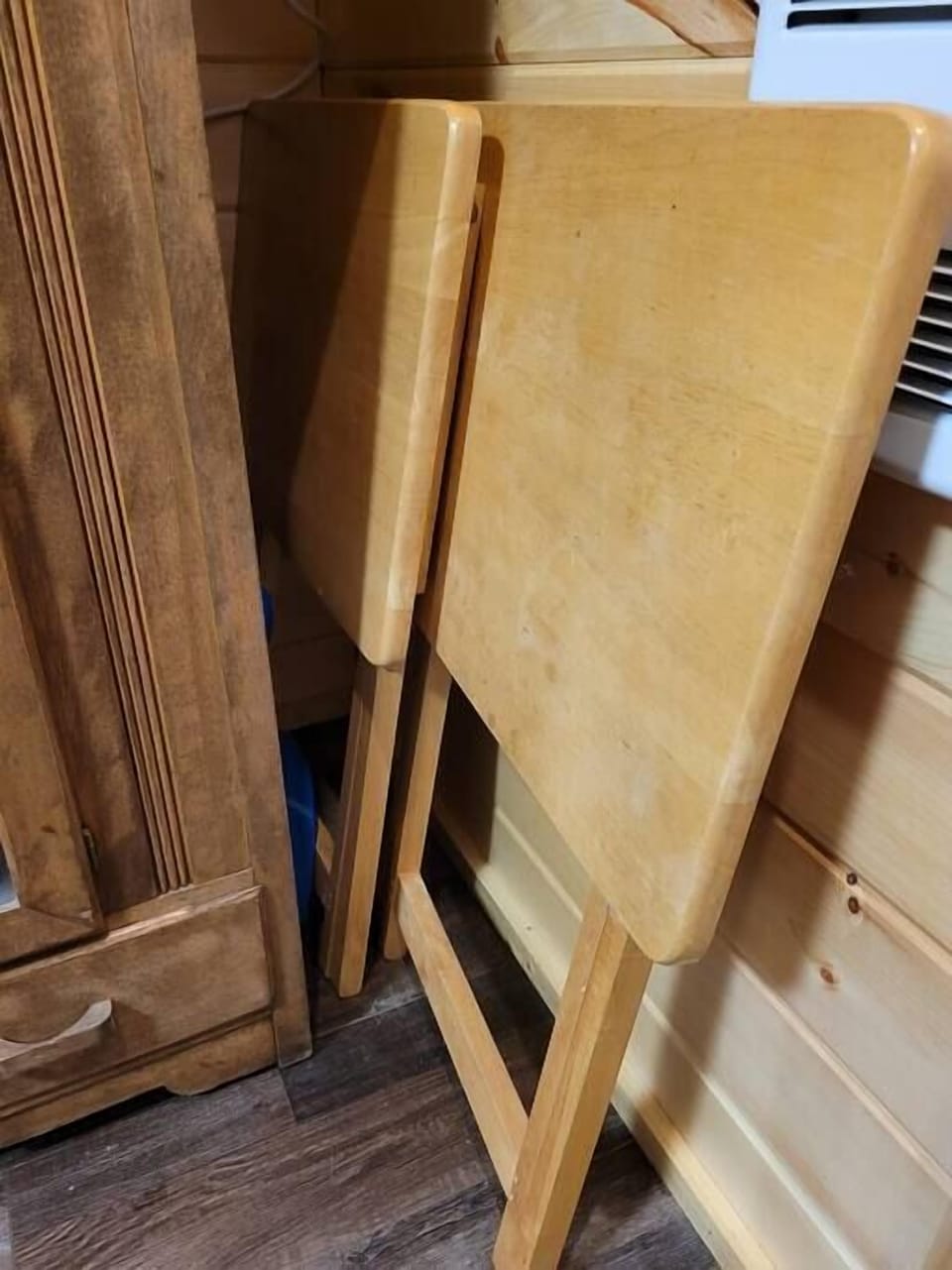 TV tables for eating inside / using as a desk; broom & dustpan