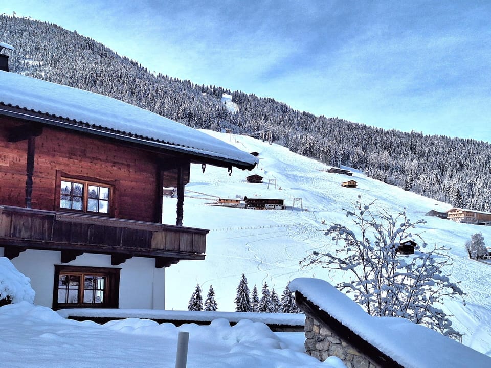 Holiday Home Exterior [winter]