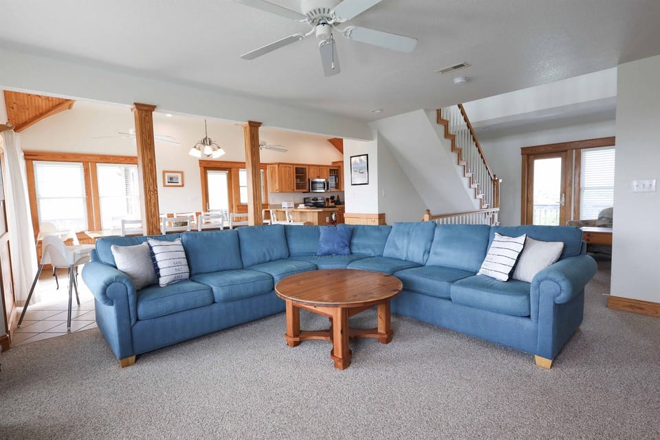 Family Room 1