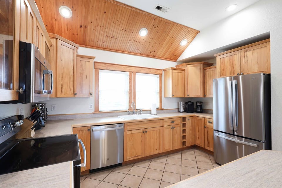 Kitchen 2