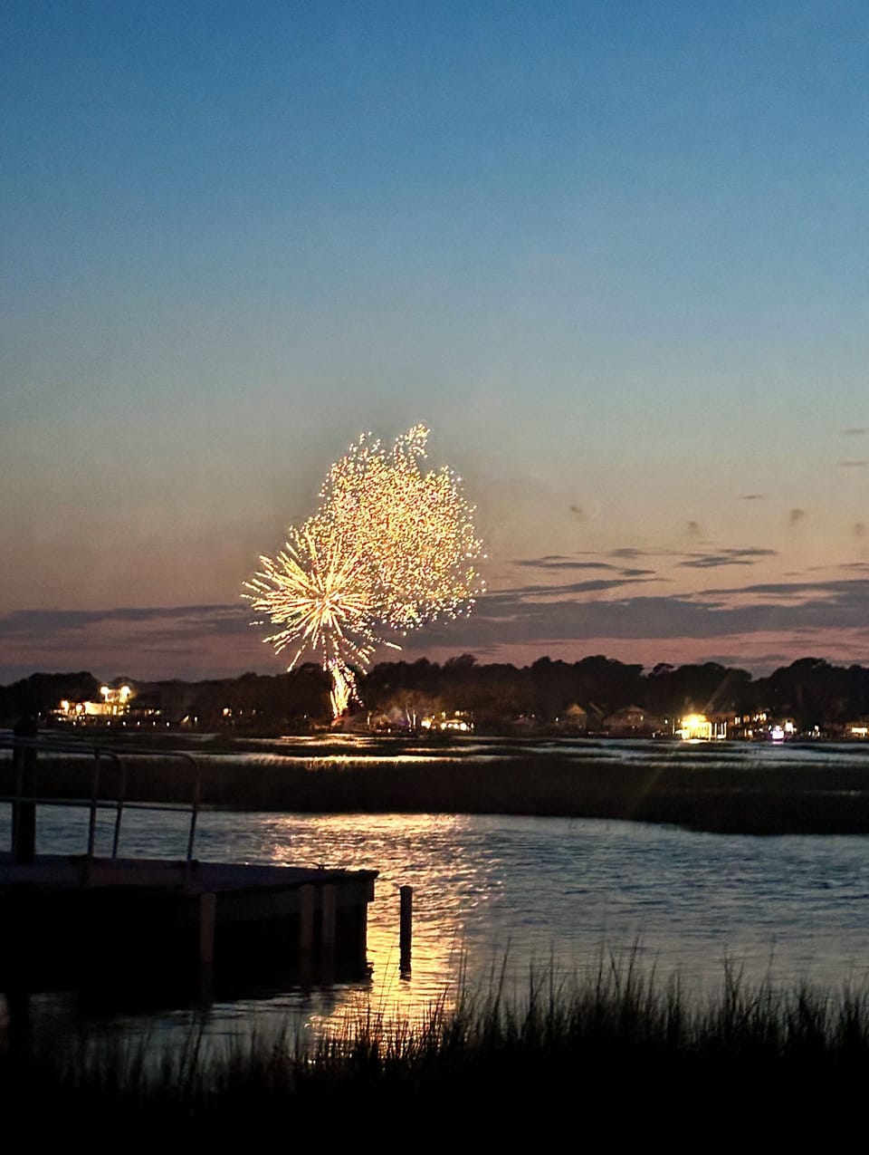 dock view on 4th of july- 360 view of fireworks in area