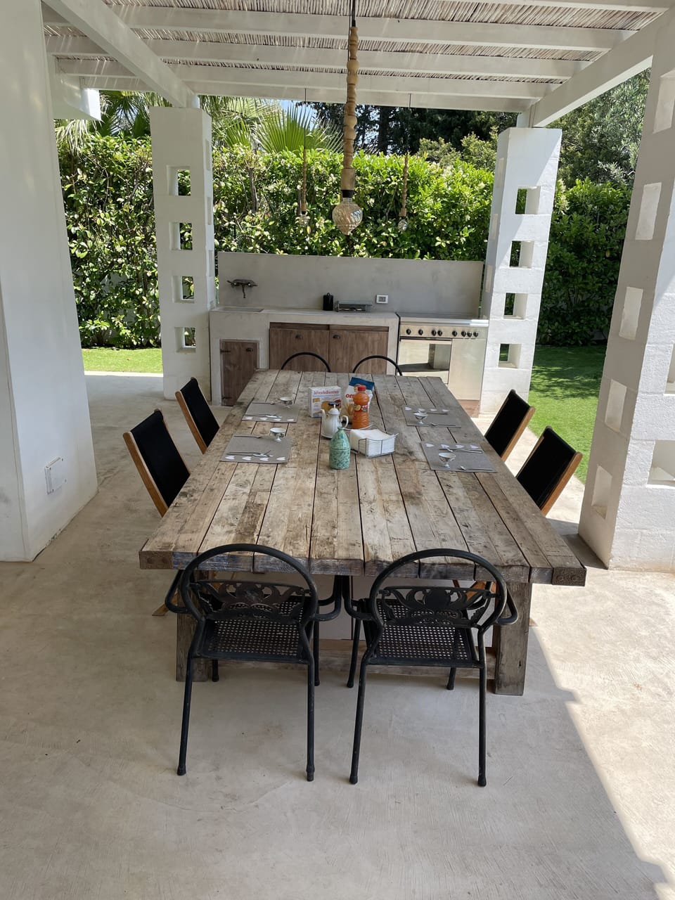 Outdoor dining