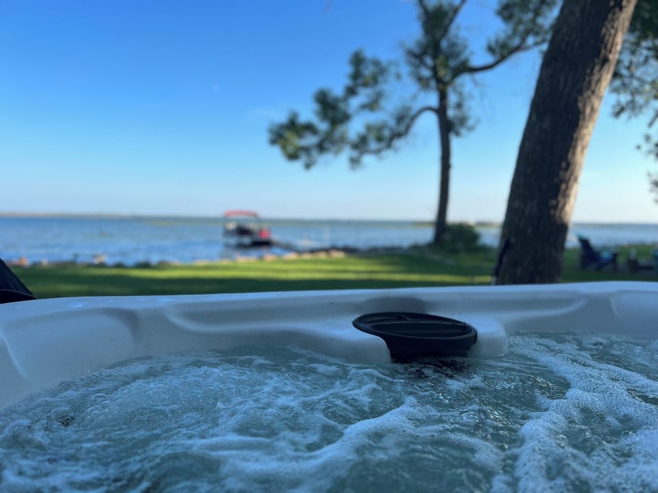 New 7 person hot tub!