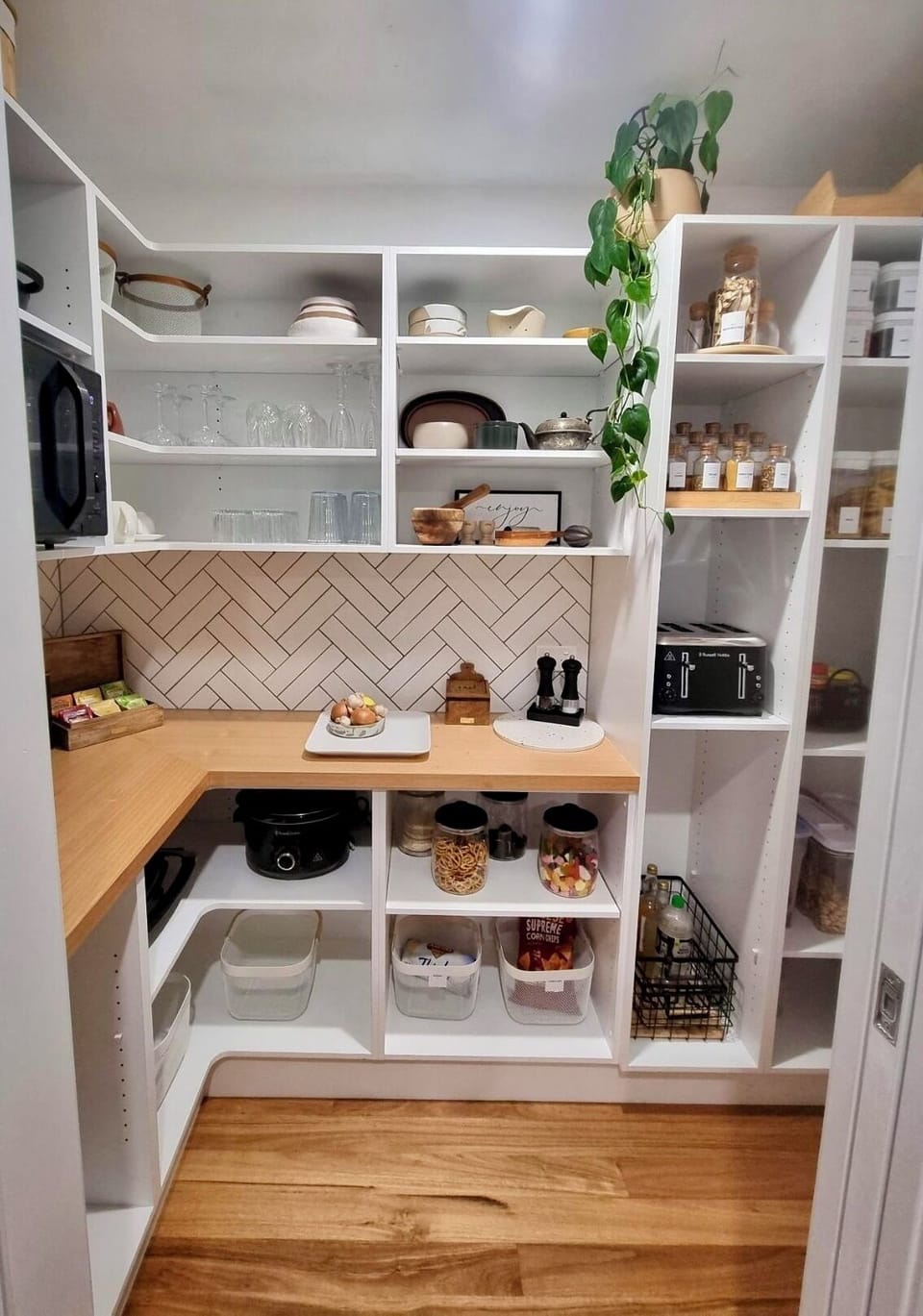 Walk In Pantry