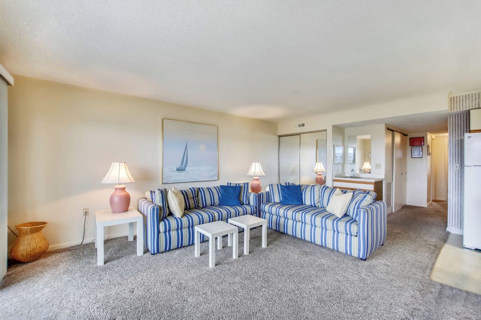 Floor Plan,Living Area,
