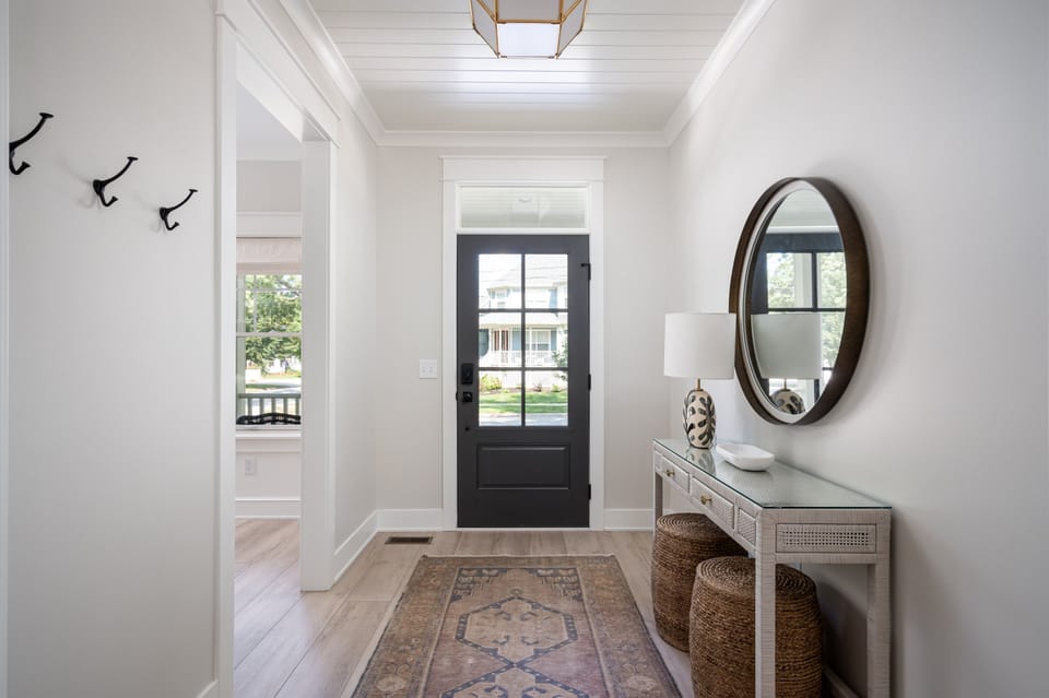Front entrance/foyer