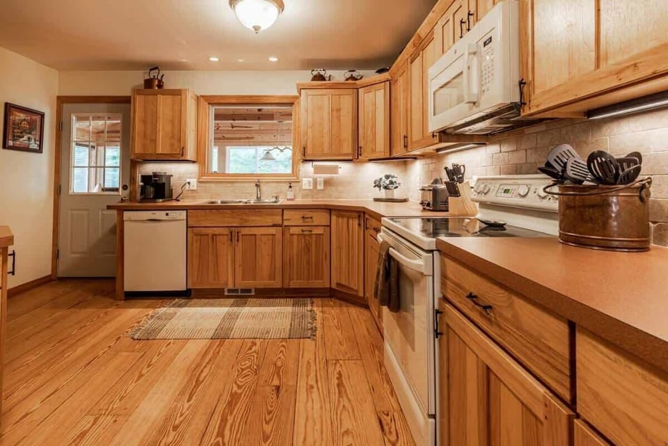 Fully equipped kitchen with stainless appliances and plenty of counter space, everything you need for home-cooked meals between Lake Superior adventures