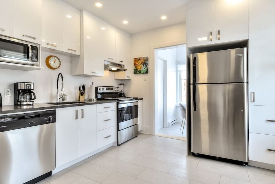 Kitchen (1)