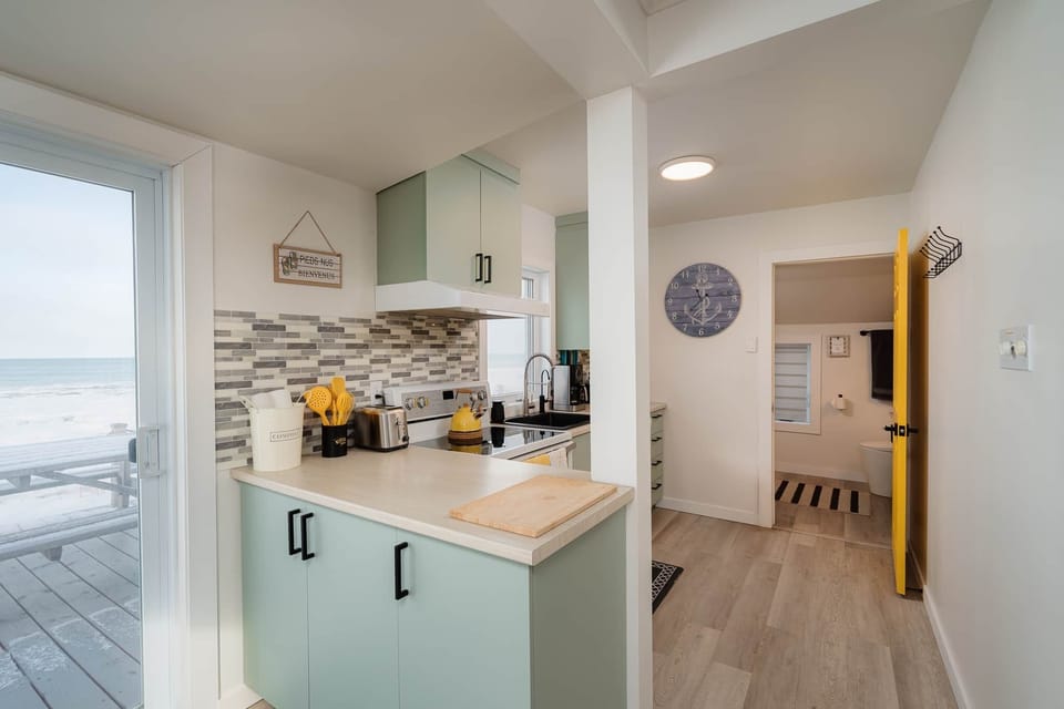 Kitchen and view