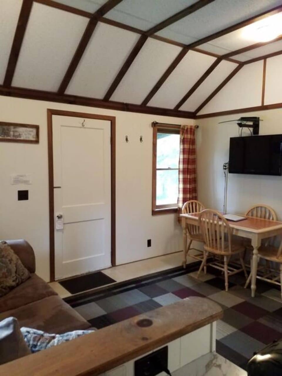 Living/Dining area