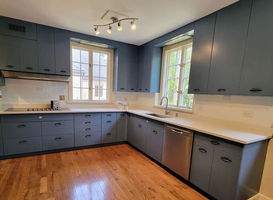 Newly renovated kitchen with all new appliances and quartz countertops.
