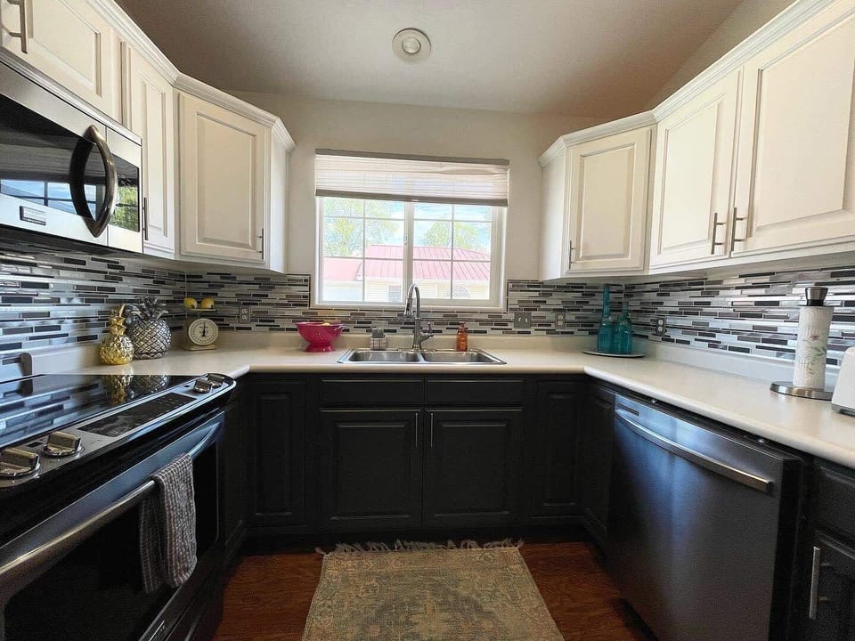 Fully Stocked Kitchen