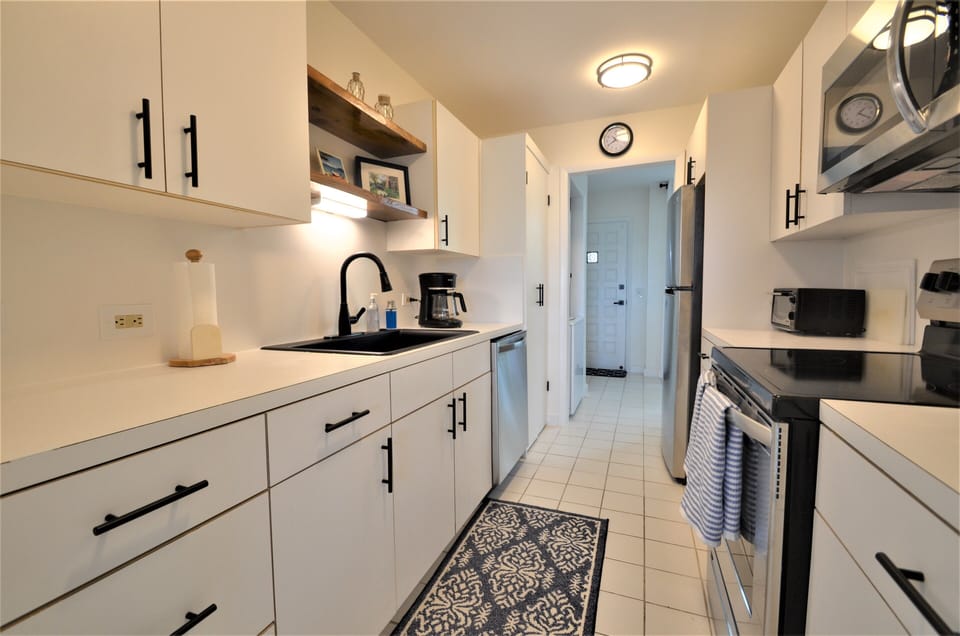 Kitchen; All new appliance