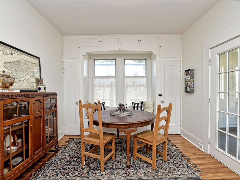 Breakfast nook off of kitchen 