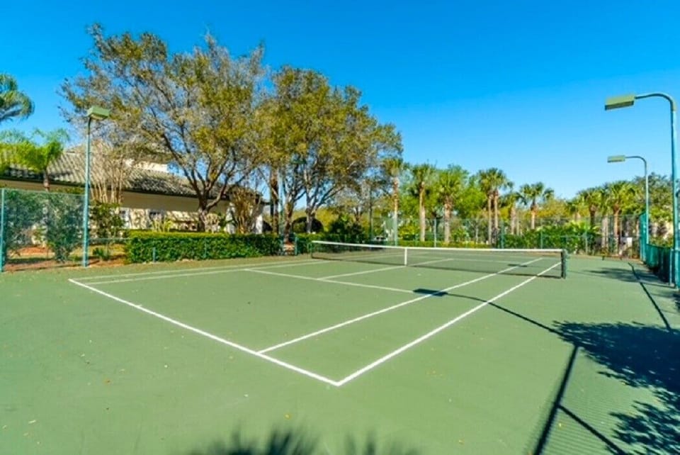 Tennis Court !