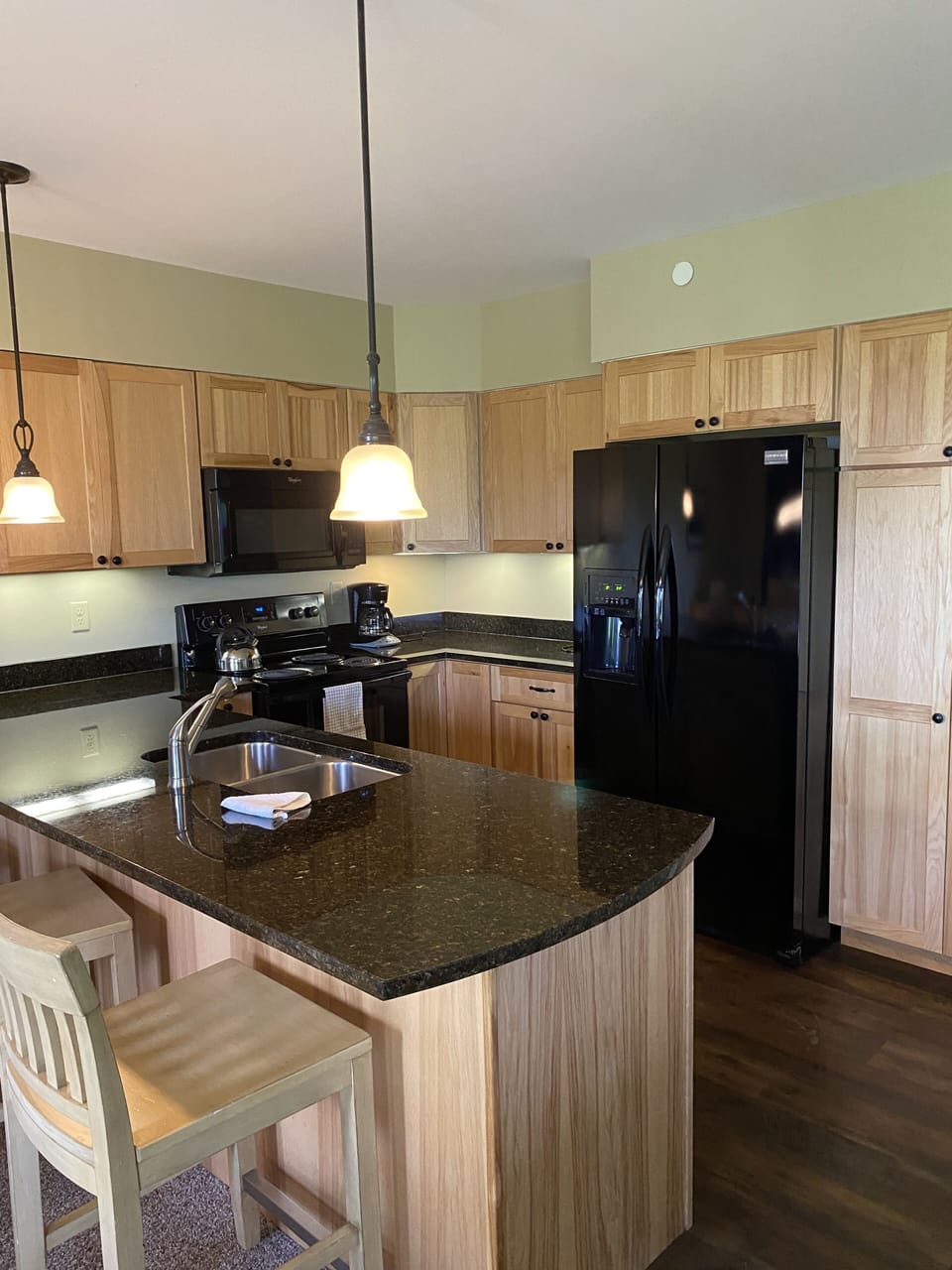 Fully stocked kitchen with granite countertops