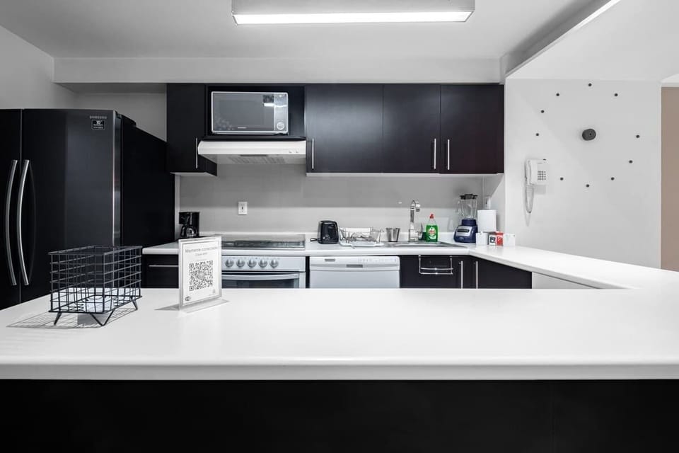 Marriott 12.Kitchen