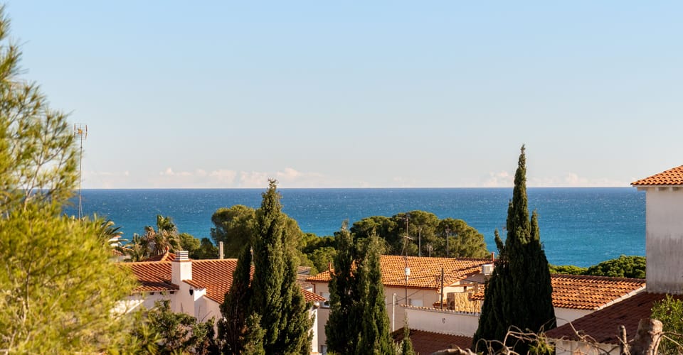 Beach/ocean view