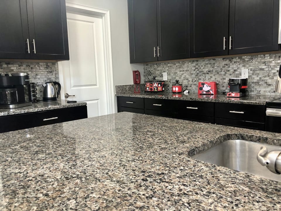 Mickey themed kitchen (1)