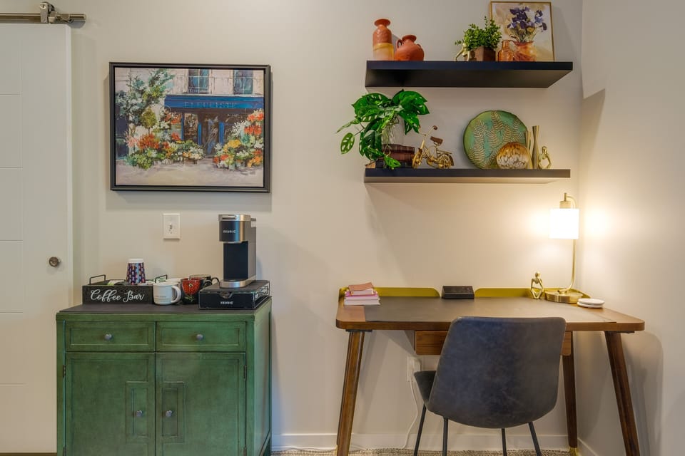 Coffee Bar | Work Area