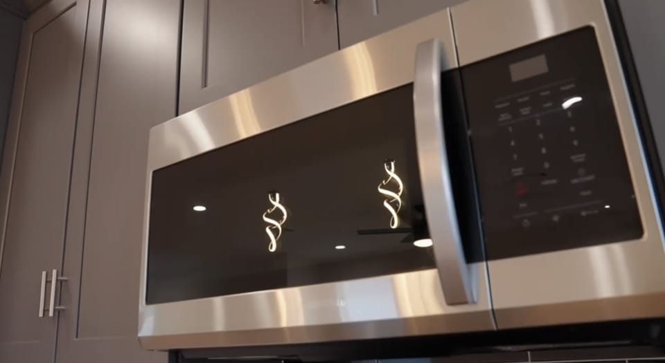 Microwave
