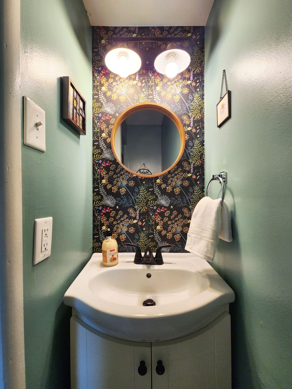  Can powder rooms be romantic? This one on the 1st floor is!