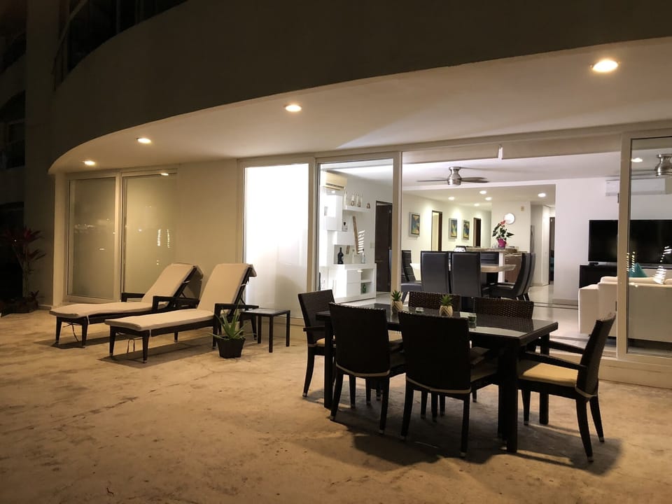 Ground floor terrace