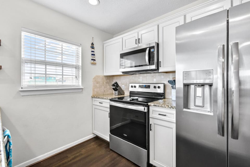 Kitchen - Stainless Steel Appliances - Second Floor