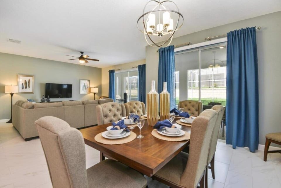 9_dining_room