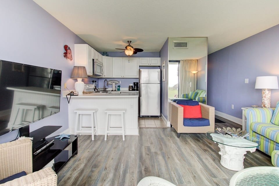 Atlantic Towers 102-print-005-023-Main Living Area-4200x2793-300dpi