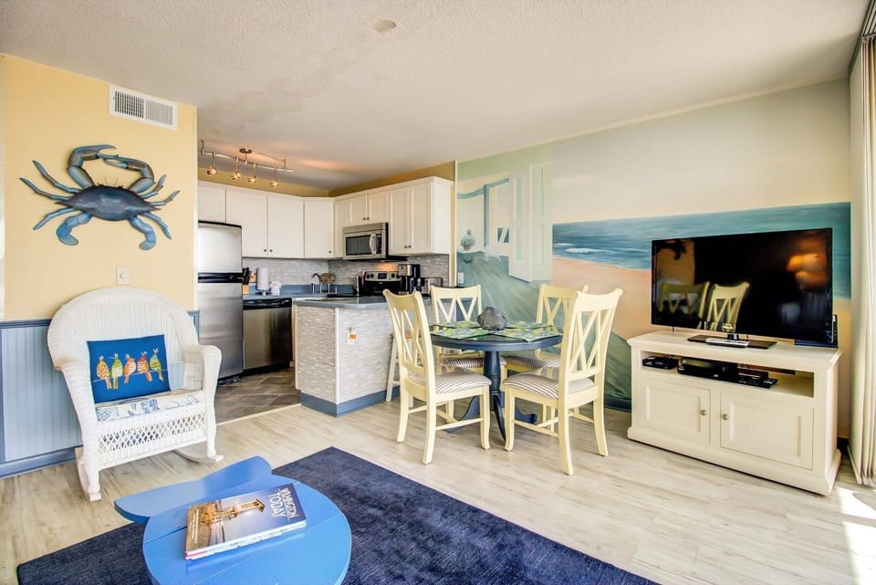 Atlantic Towers 910-print-006-005-Living Room  Eating Area-4200x2804-300dpi