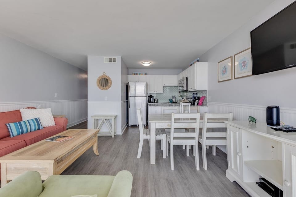 Atlantic Towers 1106-print-006-038-Main Living Area-4200x2800-300dpi