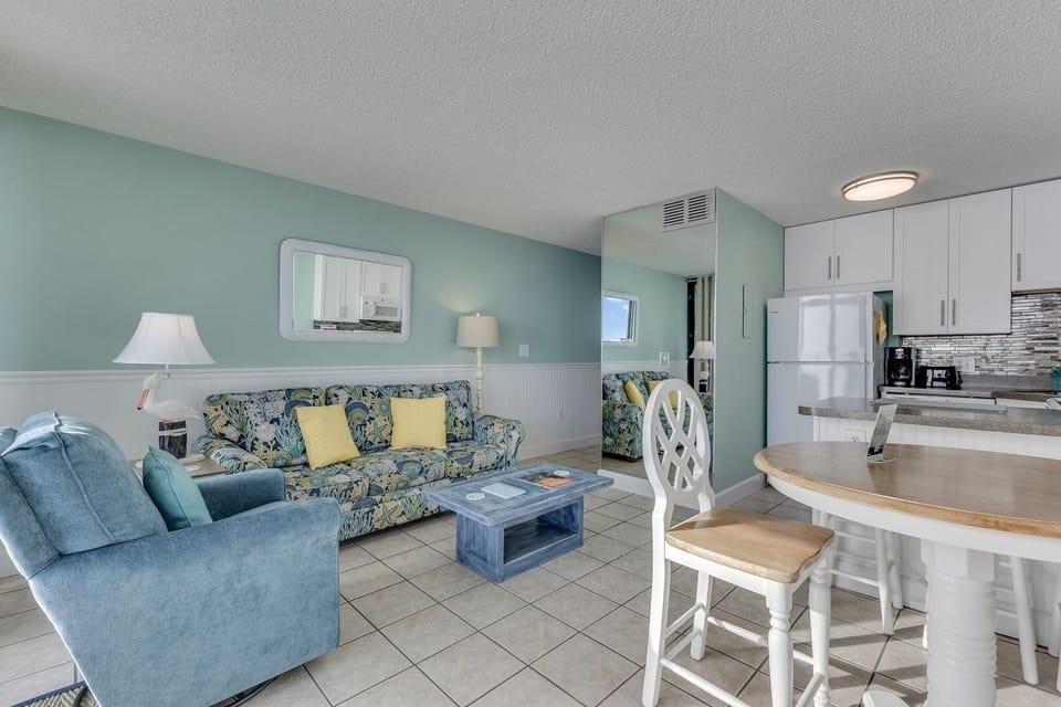 Atlantic Towers 701-print-004-003-Main Living Area-4200x2800-300dpi