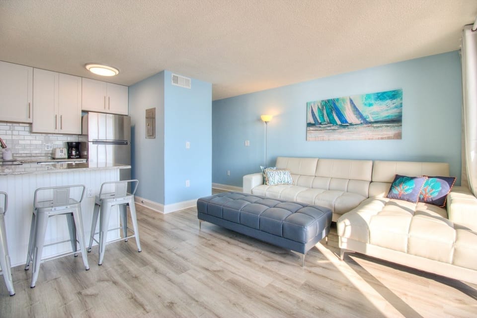 Atlantic Towers 1109-print-005-009-Living Room-4200x2804-300dpi