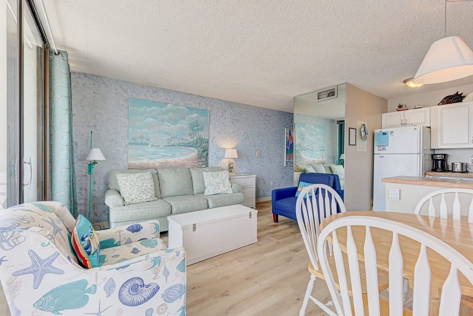Atlantic Towers 801-print-005-017-Main Living Area-4200x2804-300dpi